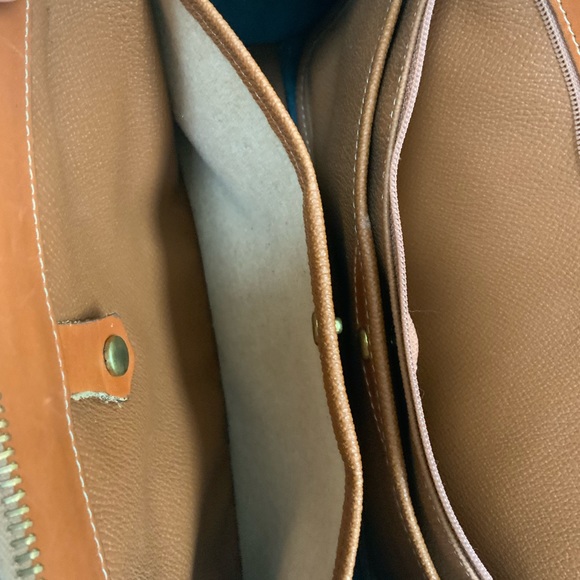 Vintage Dooney and Bourke Vintage Satchel Handbag - Picture 13 of 16